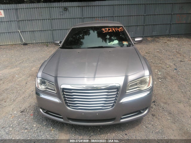 2C3CCAAG1EH119222 Chrysler 300