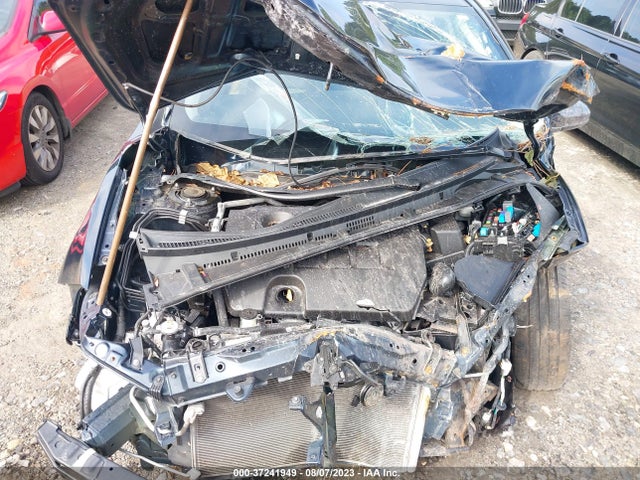2019 TOYOTA COROLLA L/LE/SE/XLE/XSE VIN: 2T1BURHE1KC210553
