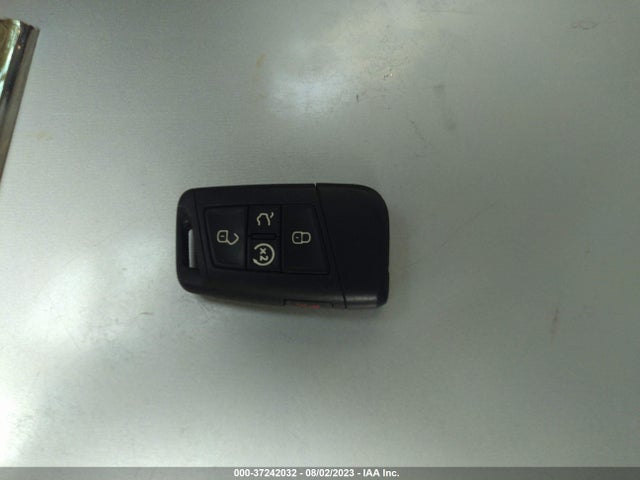 3VV5B7AX3JM023826 Volkswagen Tiguan Sel Premium