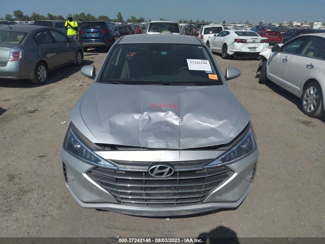 Hyundai ELANTRA SEL 2019 5NPD84LF1KH476054 Image 12