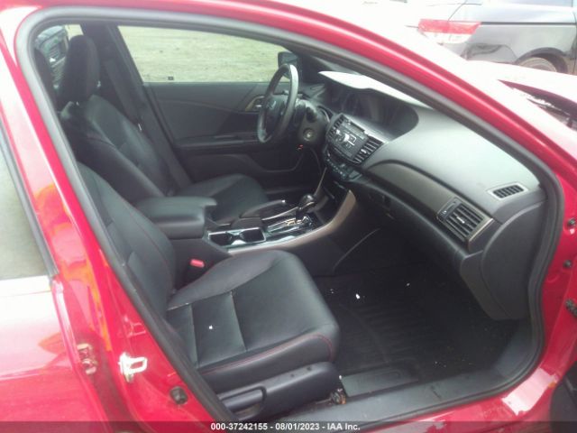 1HGCR2F1XHA197460 Honda Accord Sedan Sport Se