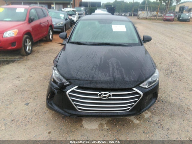Hyundai ELANTRA SE 2018 5NPD74LF9JH373501 Image 4