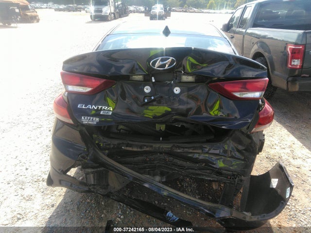 Hyundai ELANTRA SE 2018 5NPD74LF9JH373501 Image 8