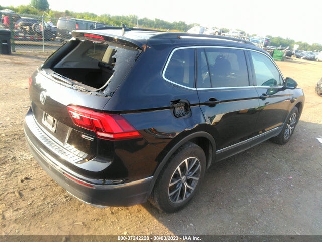 3VV2B7AX3LM056170 Volkswagen Tiguan Se/sel/se R-line Black