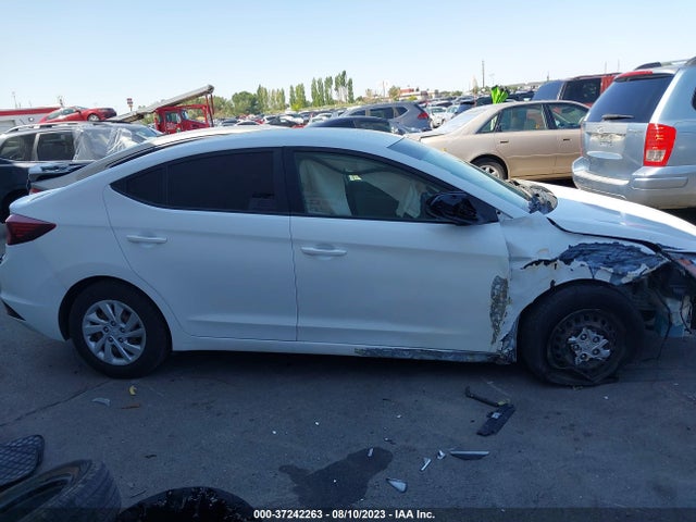 2019 HYUNDAI ELANTRA SE VIN: 5NPD74LF6KH456918