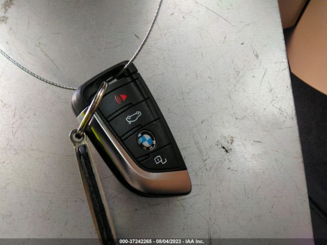 3MW5R1J05M8B95831 BMW 3 Series 330i
