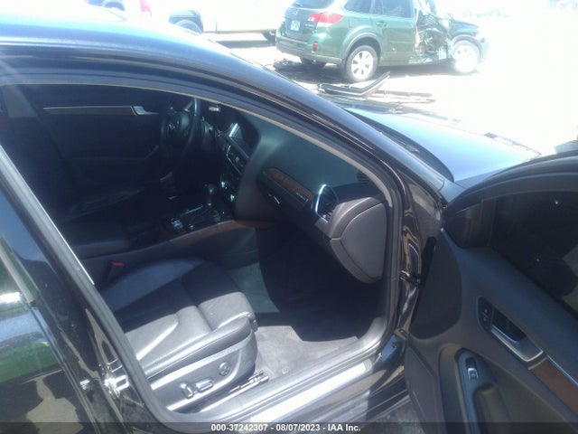 WAUFFAFL9EN015491 Audi A4 Premium Plus