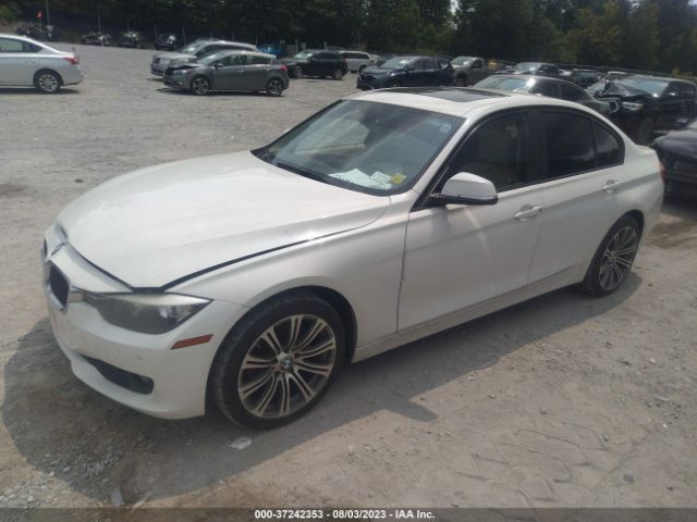 WBA3C3C53EP662230 BMW 3 Series 320i Xdrive