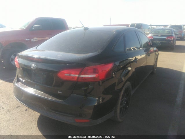 Ford FOCUS SE 2016 1FADP3F23GL321505 Image 4