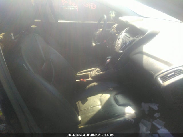Ford FOCUS SE 2016 1FADP3F23GL321505 Image 5