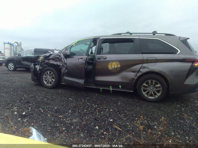 2023 Toyota Sienna, VIN: 5TDKRKEC4PS146602
