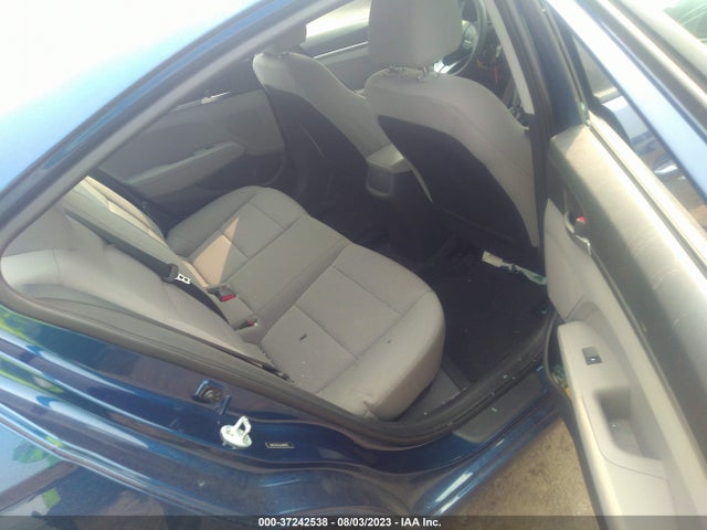 2020 HYUNDAI ELANTRA SE VIN: 5NPD74LF6LH600355