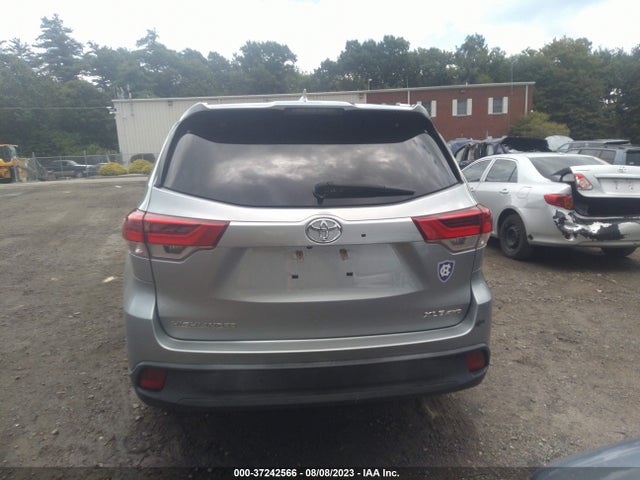 Toyota Highlander Xle 2019 5TDJZRFH2KS935970 Image 16