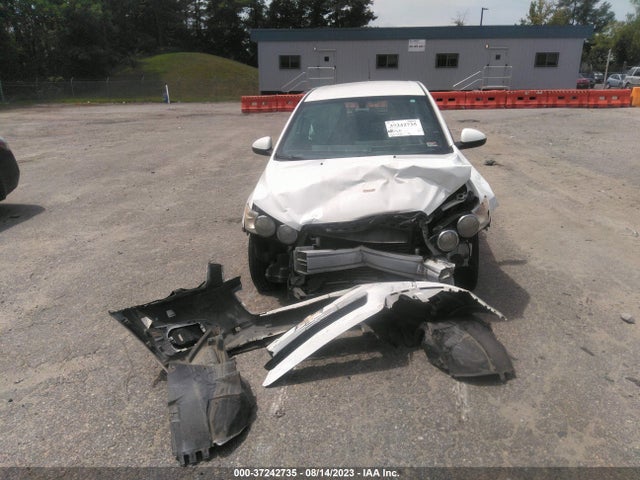 Chevrolet SONIC LS 2014 1G1JA6SH2E4102559 Image 7