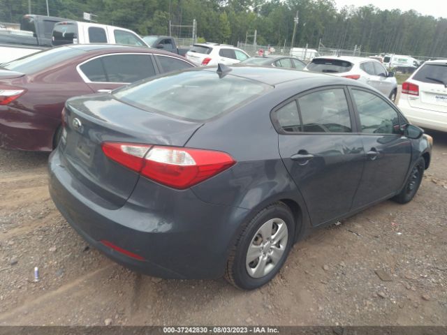 KNAFK4A65G5458352 KIA FORTE LX