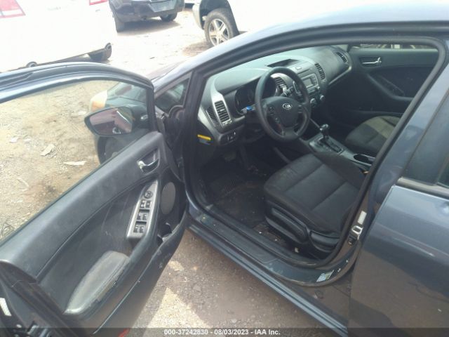KNAFK4A65G5458352 KIA FORTE LX