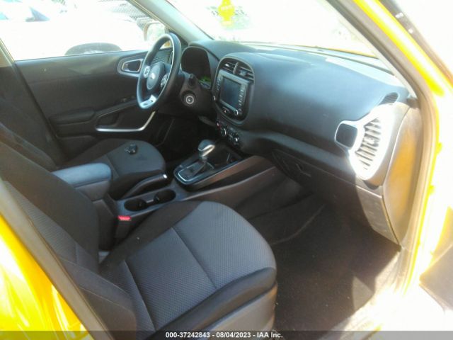 KNDJ23AU5L7082742 KIA SOUL LX