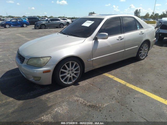 2004 LEXUS IS 300 VIN: JTHBD192040092206