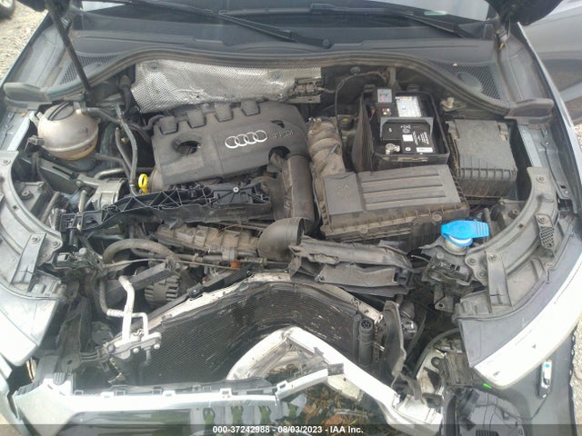 WA1EFCFSXGR009741 Audi Q3 Premium Plus