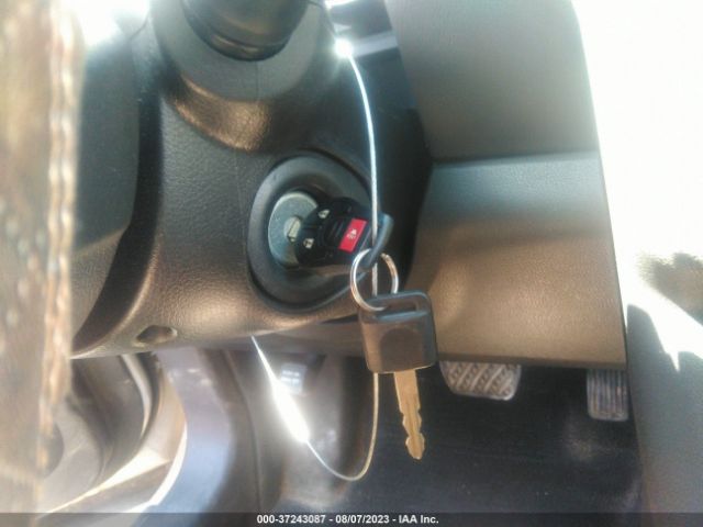JN8AS5MT0FW659500 Nissan Rogue Select S