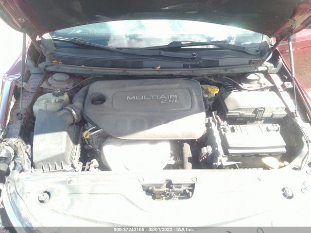 1C3CCCAB1FN649070 Chrysler 200 Limited