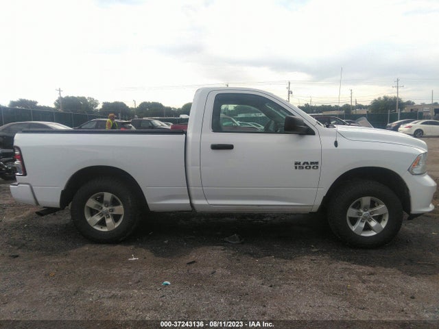 3C6JR7AG3GG318352 RAM 1500 Express