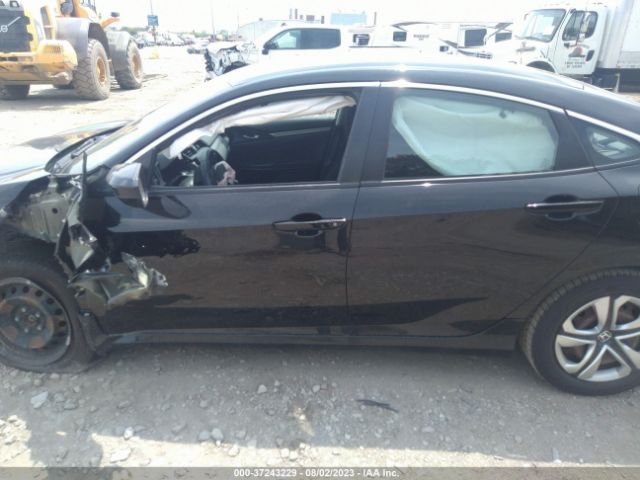 19XFC2F52HE017370 Honda Civic Sedan Lx
