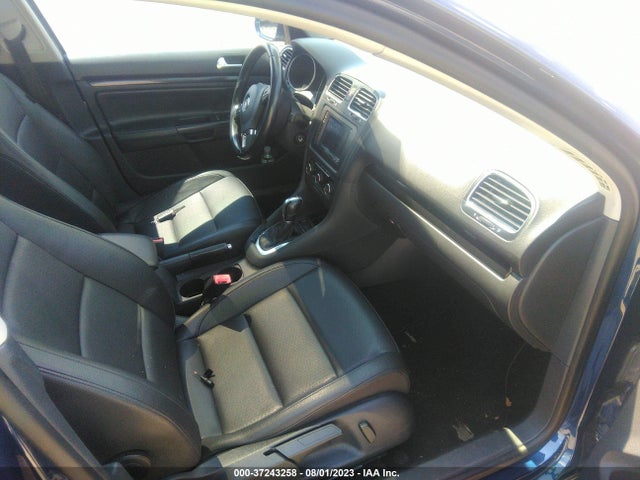37243258 :رقم المزاد ، 3VWPL7AJXBM676734 vin ، 2011 Volkswagen Jetta Sportwagen Tdi مزاد بيع