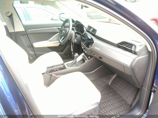 WA1EECF3XN1129448 Audi Q3 S Line Premium Plus