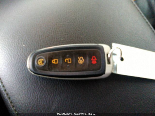 2FMGK5C88JBA02971 Ford FLEX SEL
