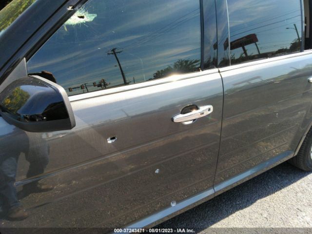 2FMGK5C88JBA02971 Ford FLEX SEL