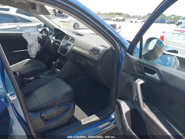 3VV3B7AX4KM152411 Volkswagen TIGUAN SE