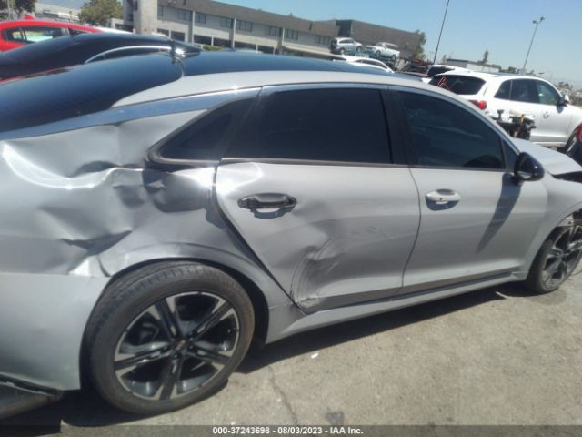 5XXG64J2XMG068671 KIA K5 Gt-line