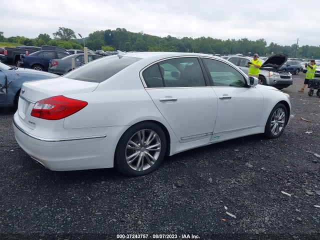2013 HYUNDAI GENESIS 3.8L VIN: KMHGC4DDXDU258420