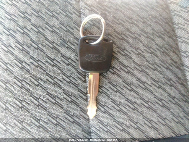 2004 FORD ESCAPE XLT VIN: 1FMYU93194KB25195