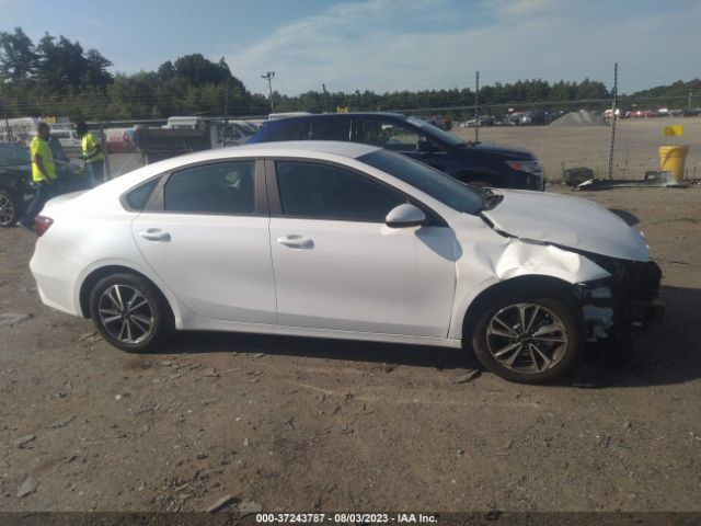 3KPF24AD7PE506133 KIA Forte Lxs
