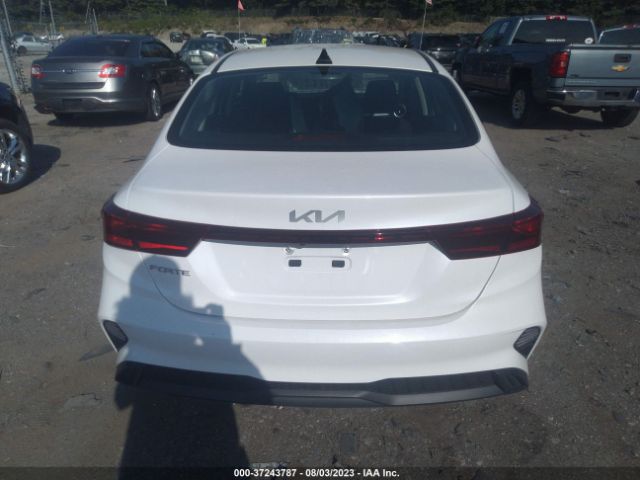 3KPF24AD7PE506133 KIA Forte Lxs