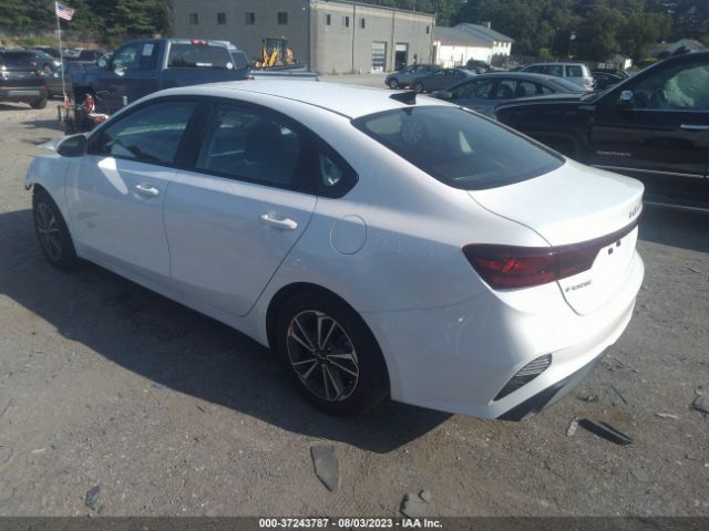 3KPF24AD7PE506133 KIA Forte Lxs