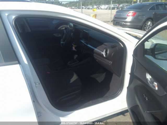 3KPF24AD7PE506133 KIA Forte Lxs