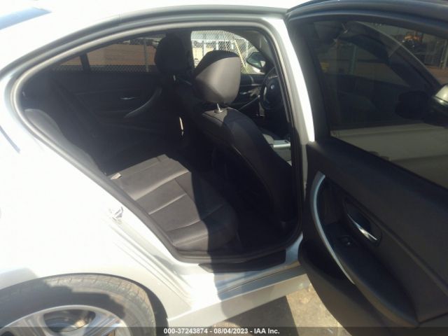 WBA3B1G55FNT01676 BMW 3 Series 320i