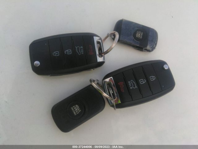KNDJP3A5XG7365265 KIA SOUL +