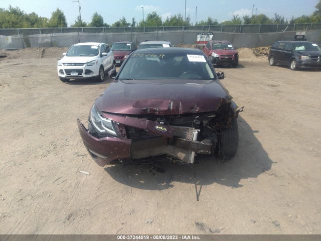 5XXGT4L38KG300843 KIA Optima Lx