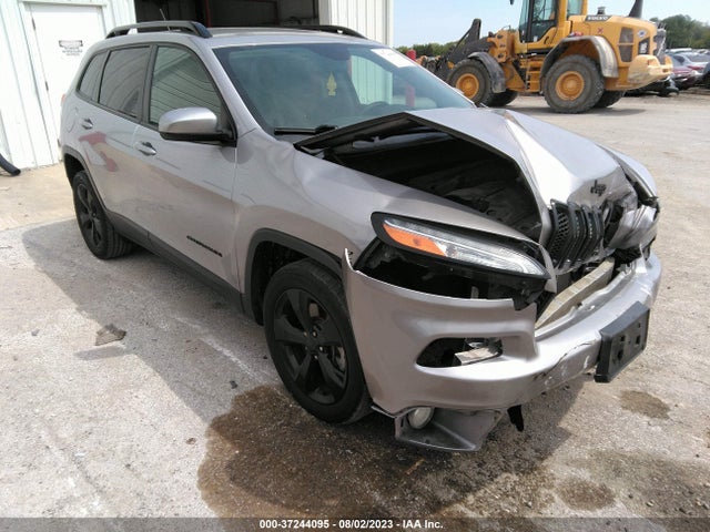 2018 JEEP CHEROKEE LATITUDE VIN: 1C4PJLCB3JD587315