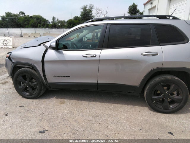 2018 JEEP CHEROKEE LATITUDE VIN: 1C4PJLCB3JD587315