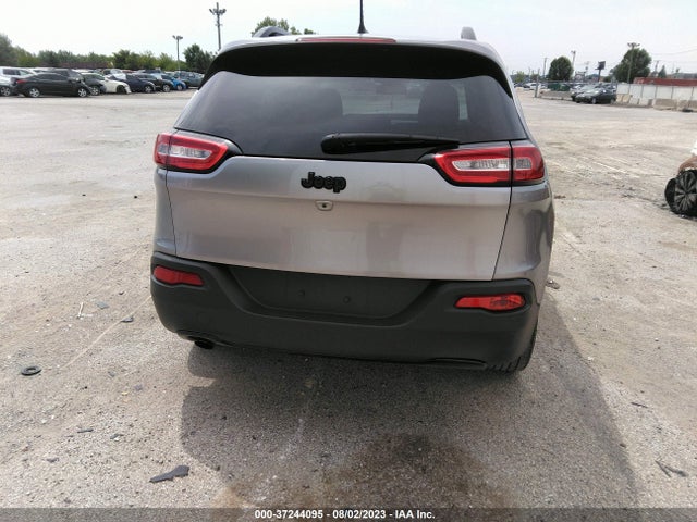 2018 JEEP CHEROKEE LATITUDE VIN: 1C4PJLCB3JD587315