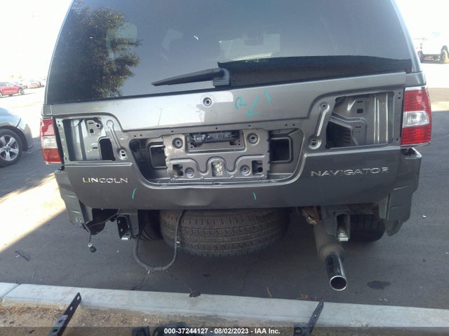 2010 Lincoln Navigator მანქანა იყიდება აუქციონზე, vin: 5LMJJ2H57AEJ02535, აუქციონის ნომერი: 37244127