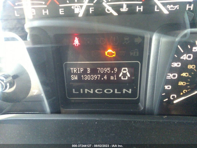 2010 Lincoln Navigator მანქანა იყიდება აუქციონზე, vin: 5LMJJ2H57AEJ02535, აუქციონის ნომერი: 37244127