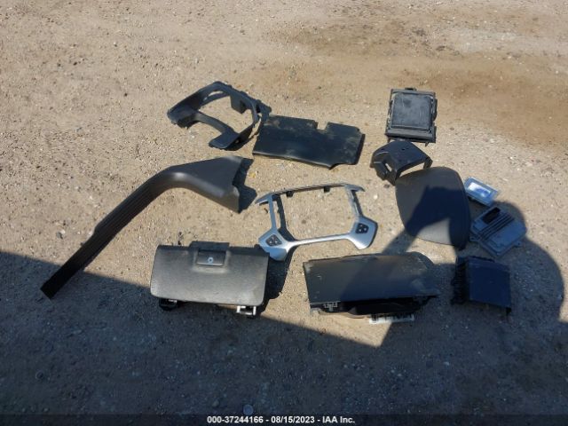 3GTP1NECXJG441739 GMC Sierra 1500 Slt