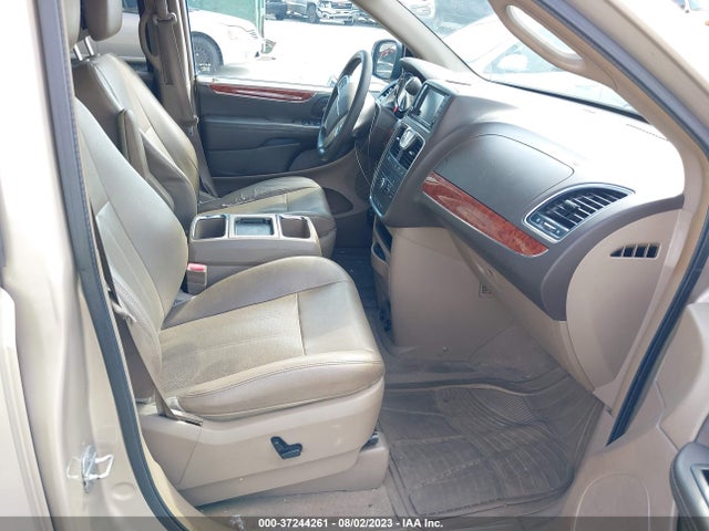 2C4RC1CGXER133102 Chrysler Town & Country Touring-l