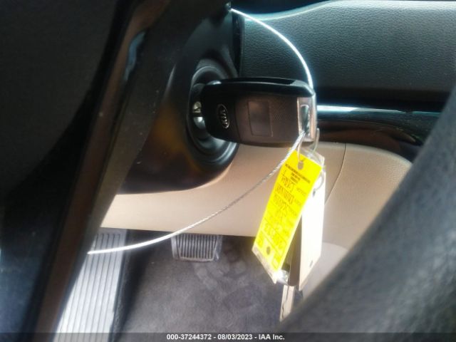 KNDMB5C16G6200983 KIA SEDONA LX
